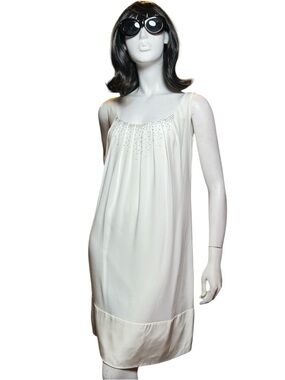 Talbots Off White Rhinestone Accent Sleeveless Dress Pleated Size 10P NWOT